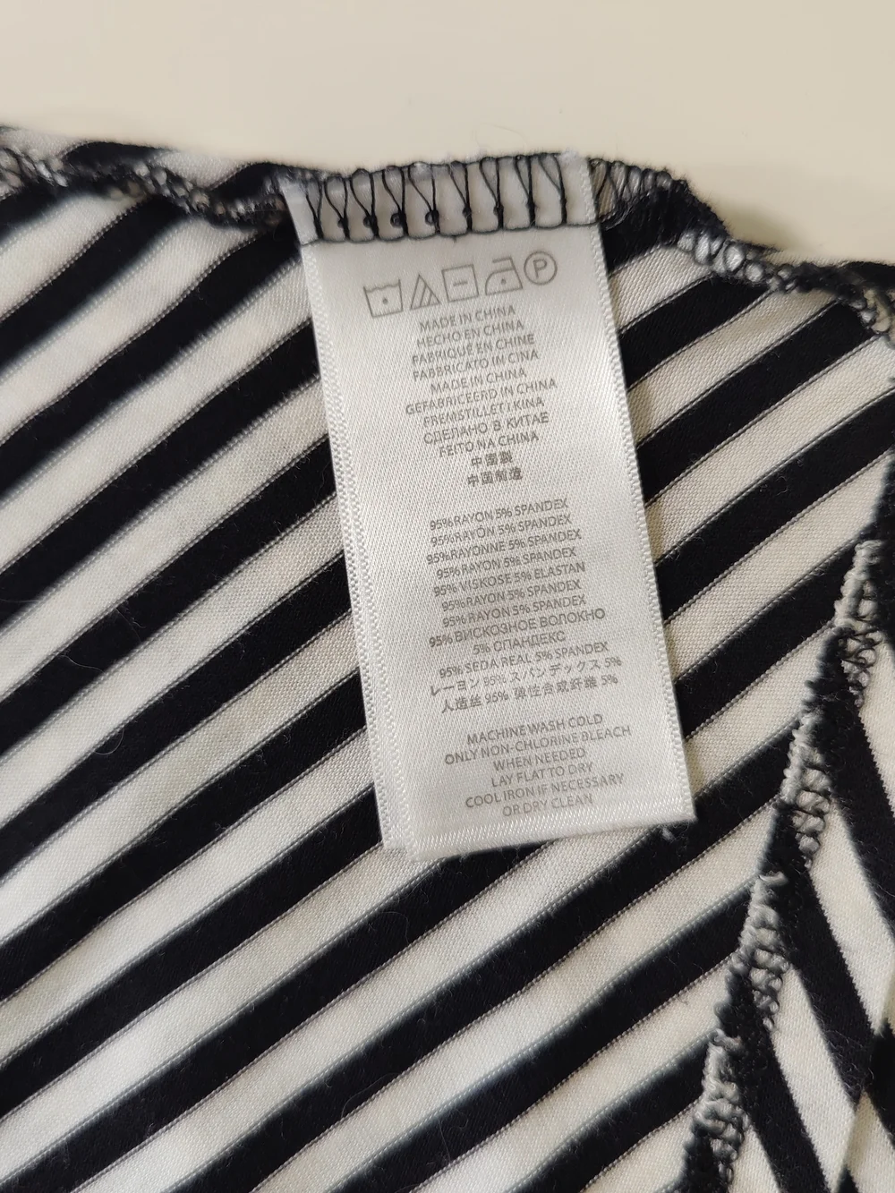 Michael Kors Black and White Diagonal Stripe Long-Sleeve Top Size P.